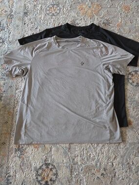 Black Diamond Short-Sleeve Performance Tees in Black and Light Gray